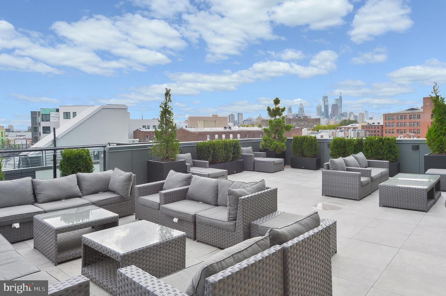 236 Thompson St #b506 Property Photo 19