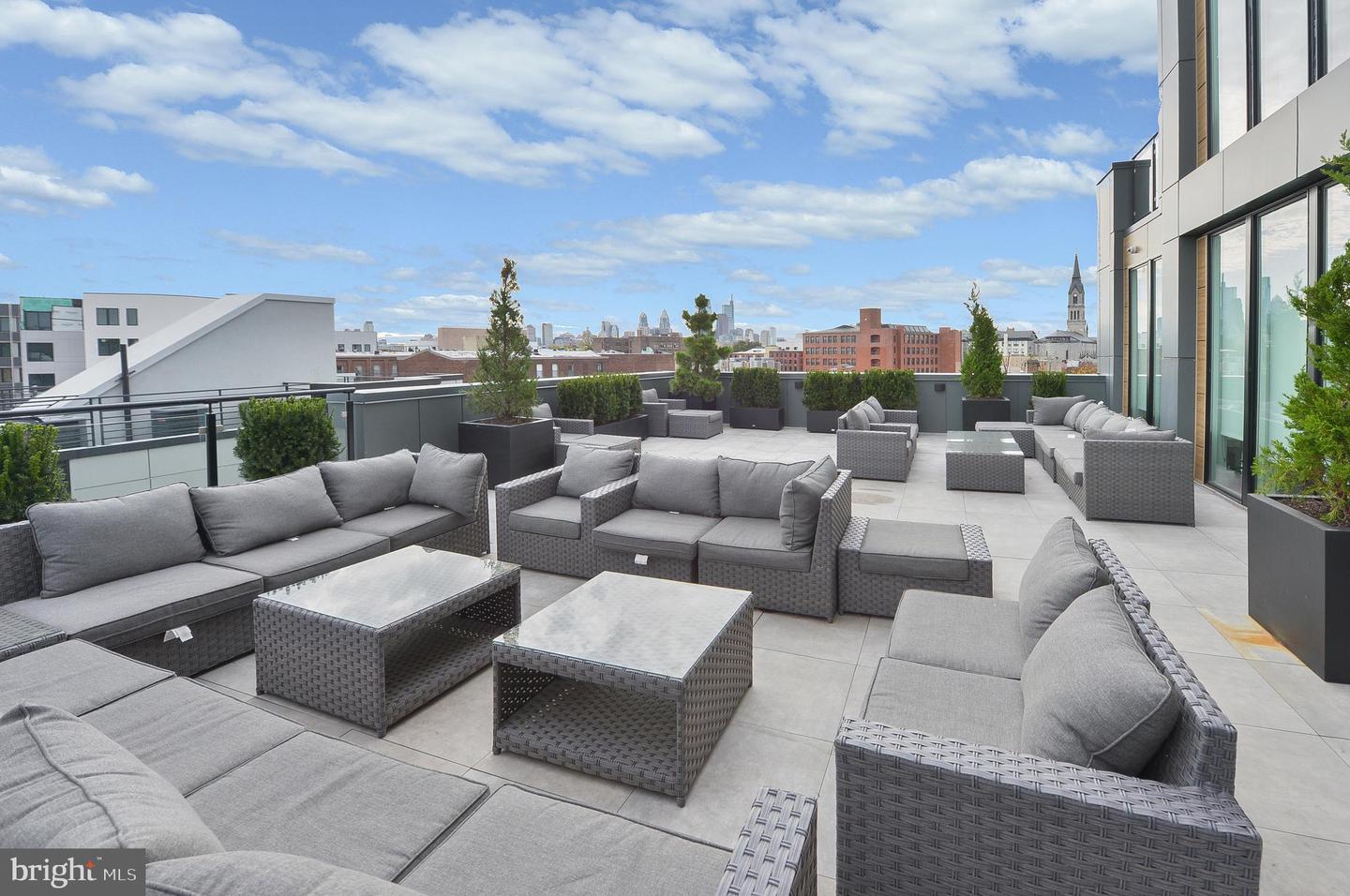 236 Thompson St #b506 Property Photo 20