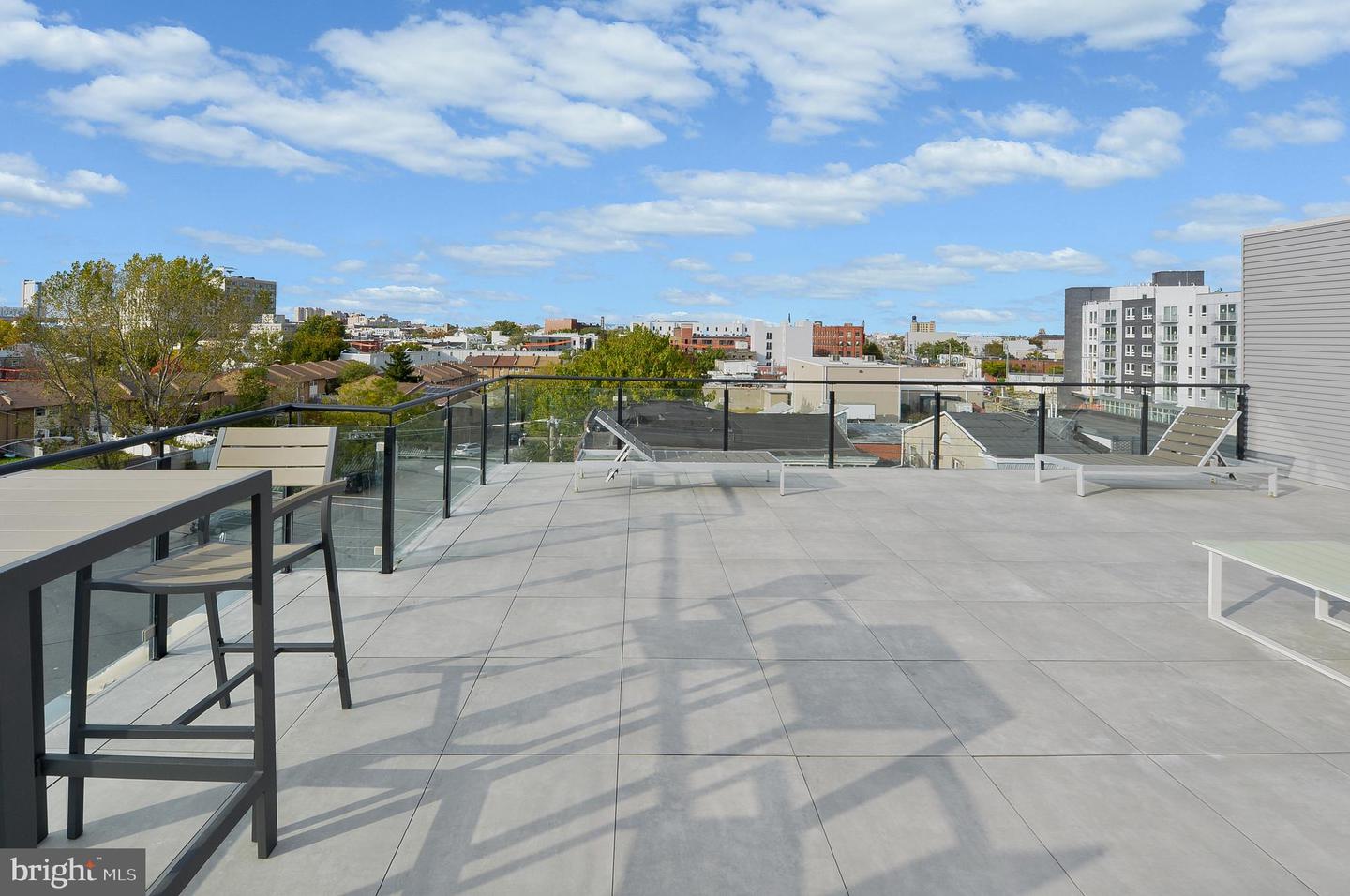 236 Thompson St #b506 Property Photo 45