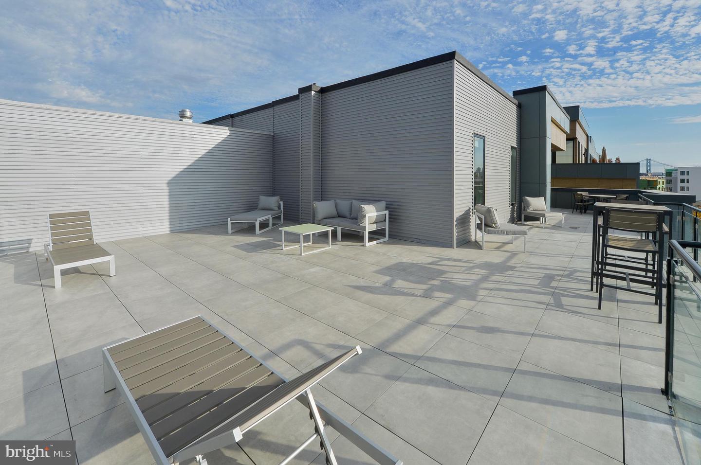 236 Thompson St #b506 Property Photo 47