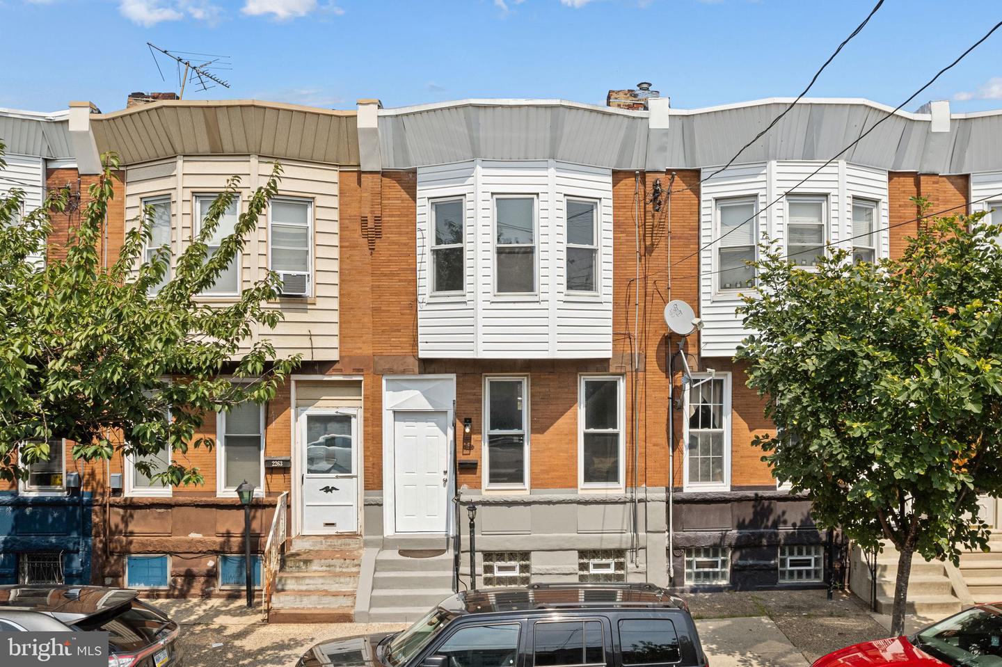 2265 E Clearfield St Property Photo 1