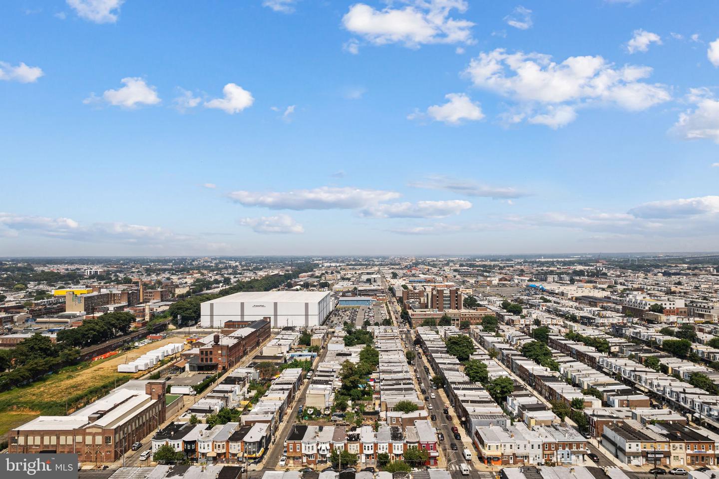 2265 E Clearfield St Property Photo 21