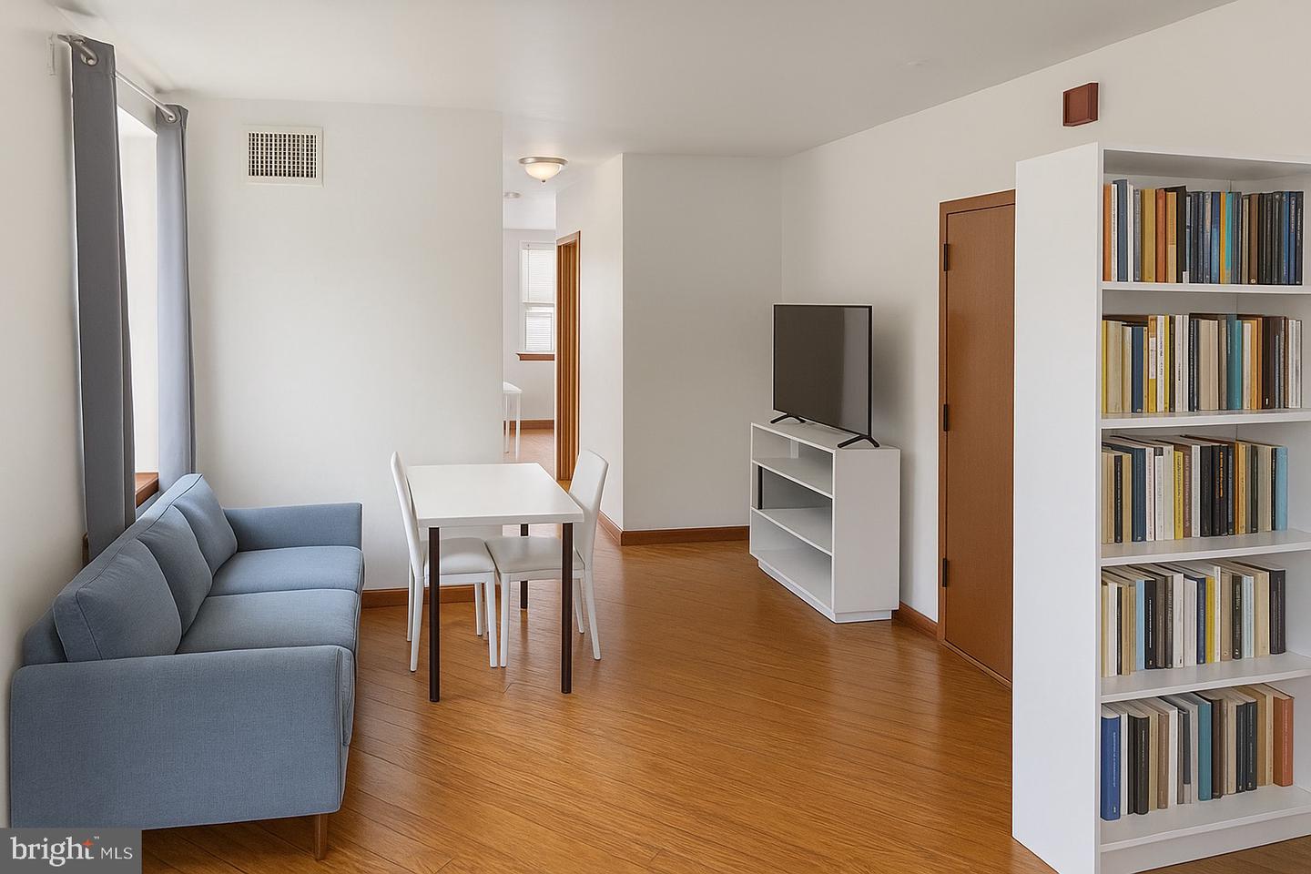 720 S 6TH ST #2 Property Photo 1