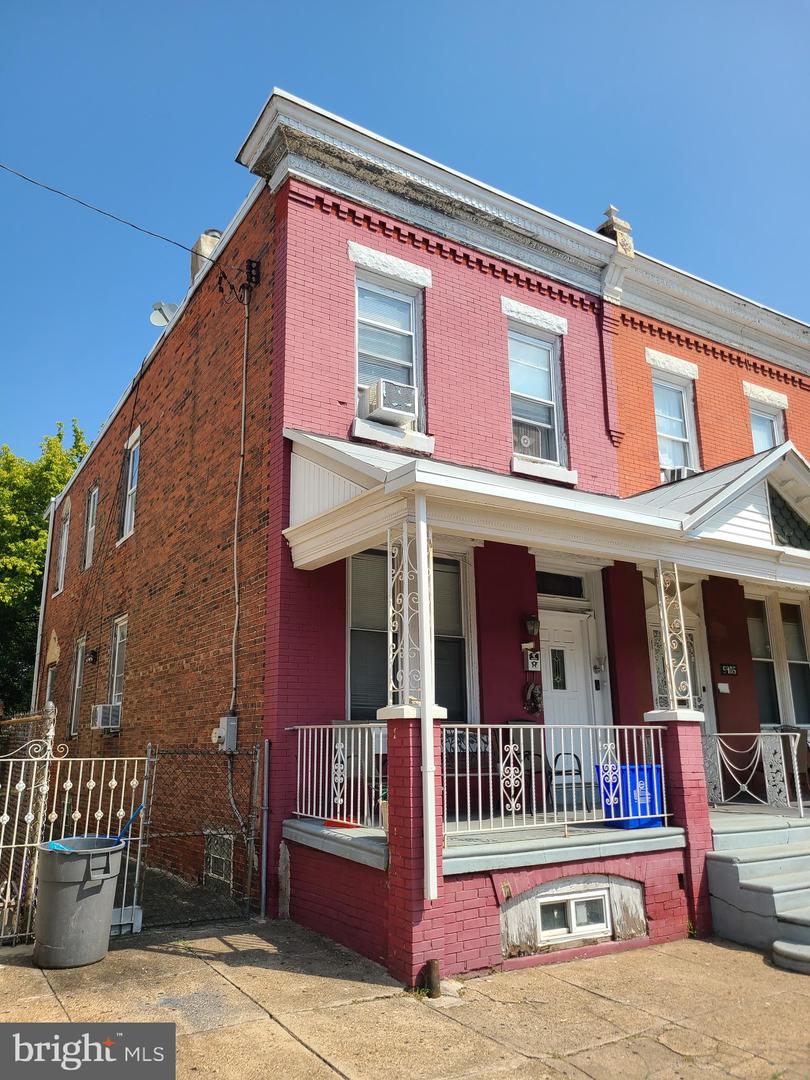 5907 W GIRARD AVE Property Photo 1