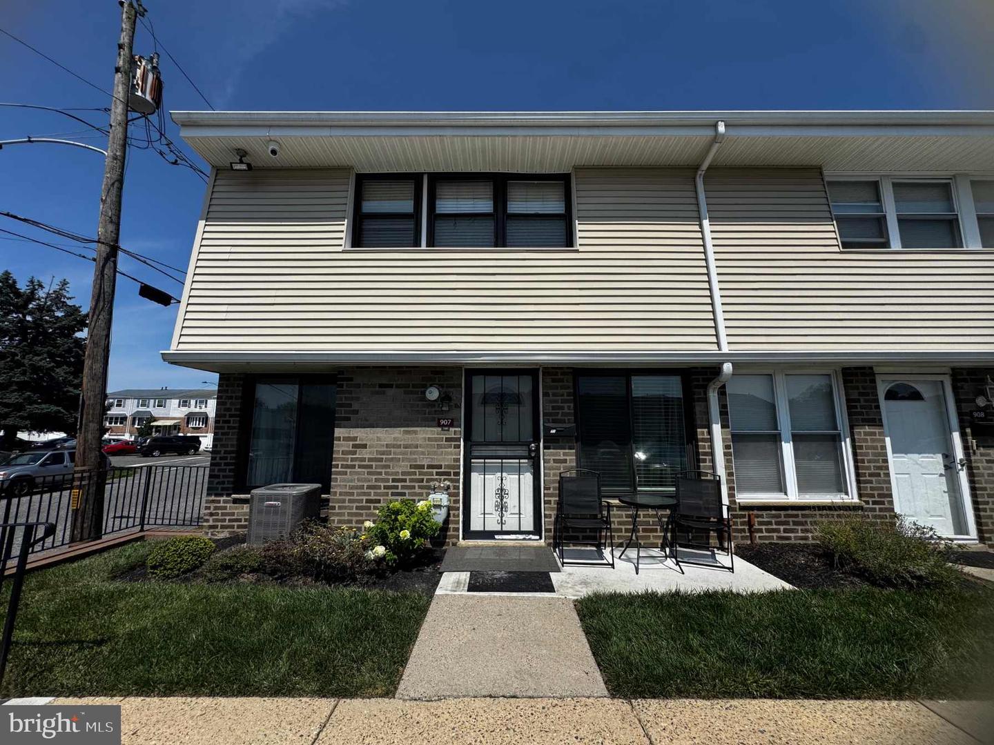 3850-00 Woodhaven Rd #907 Property Photo 1