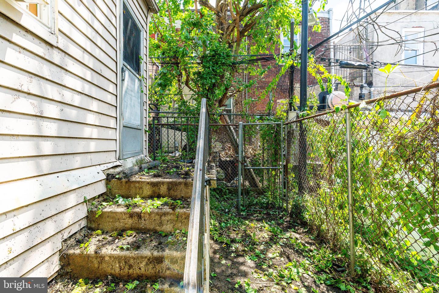 5214 Spruce St Property Photo 16