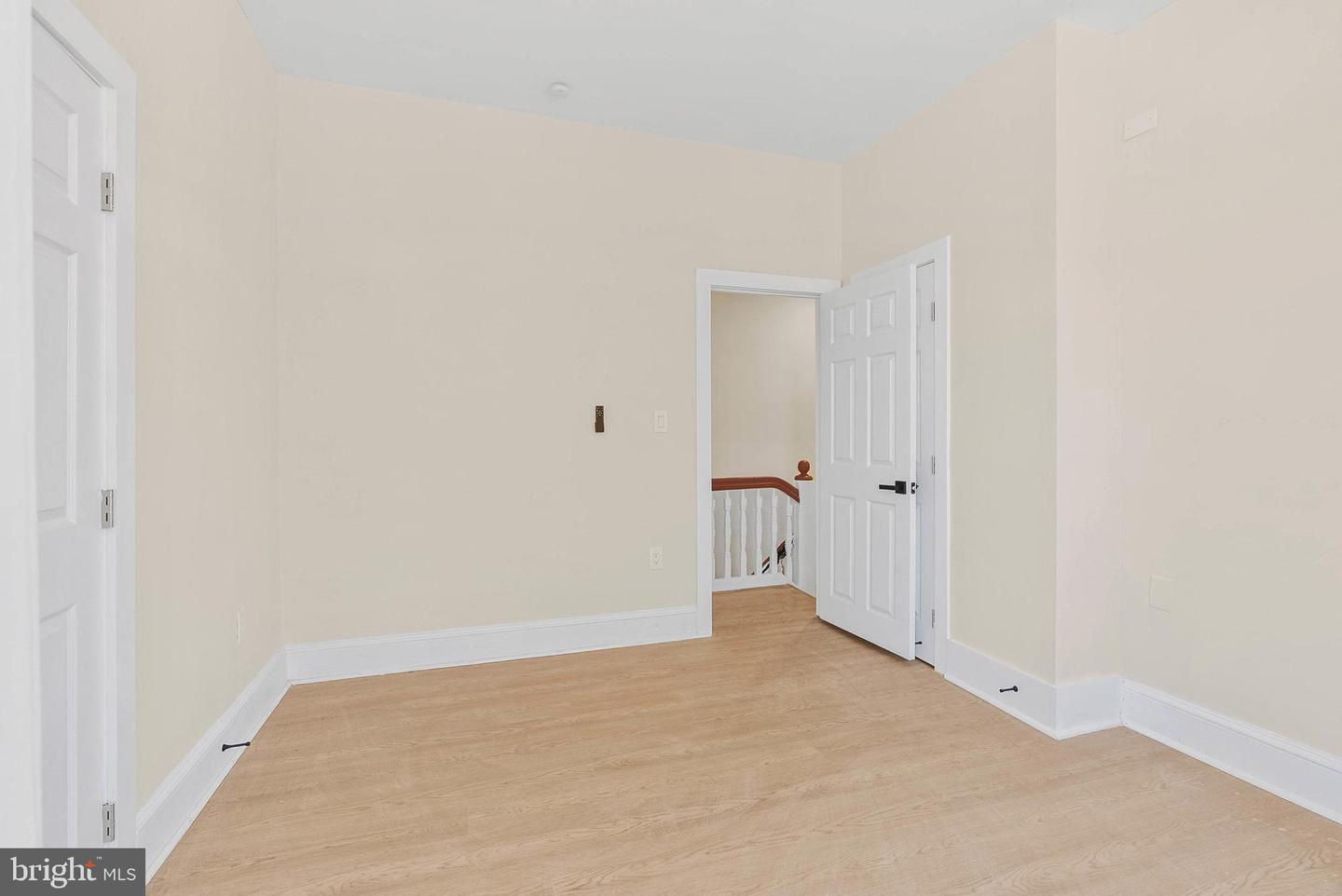 2742 W Montgomery Ave Property Photo 17