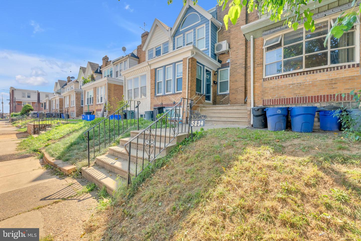 5834 N Hope St Property Photo 1