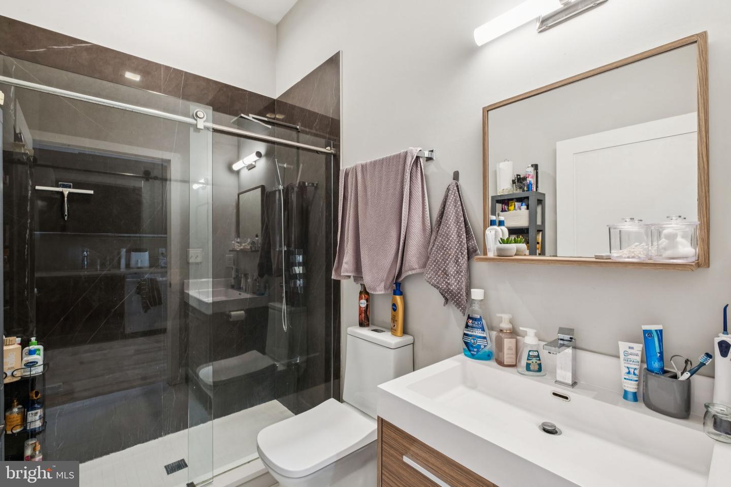 1516 Green St Property Photo 25