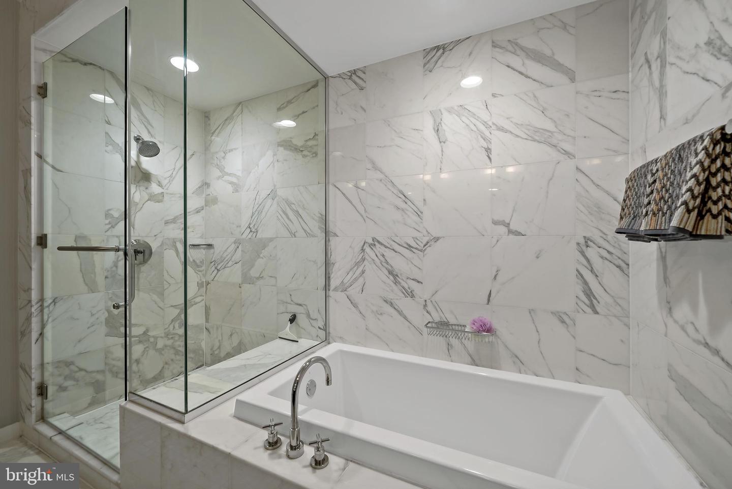 1414 S Penn Sq #22b Property Photo 26