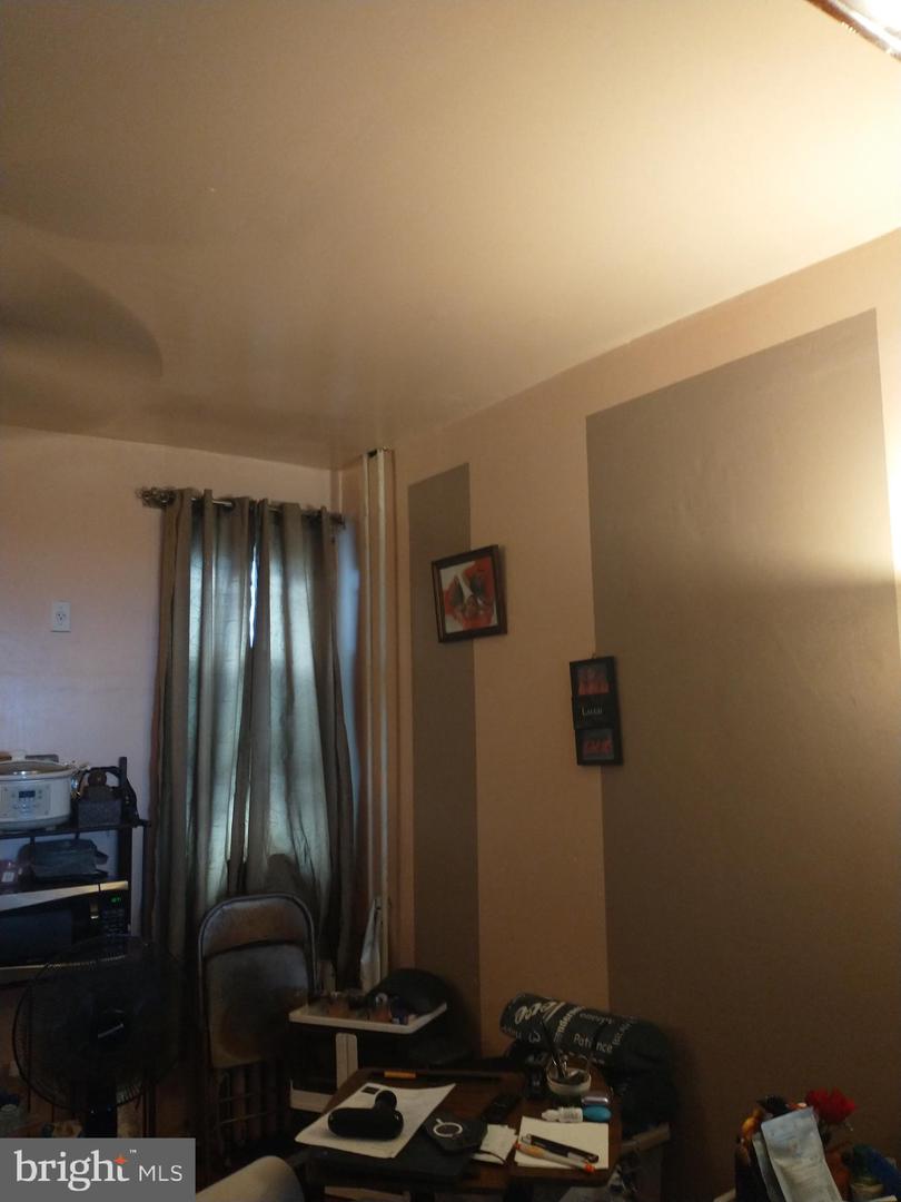 426 N Horton St Property Photo 4