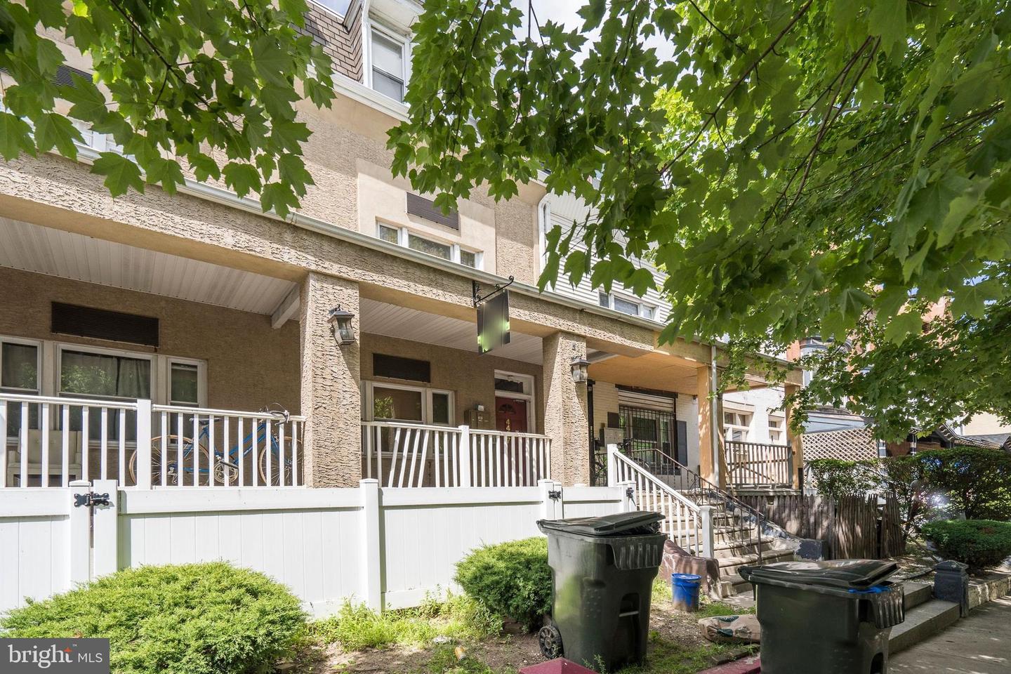4439 Chestnut St #3f Property Photo 1