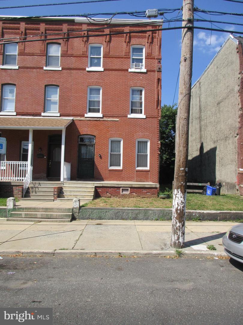 3213 Cecil B Moore Ave Property Photo 1