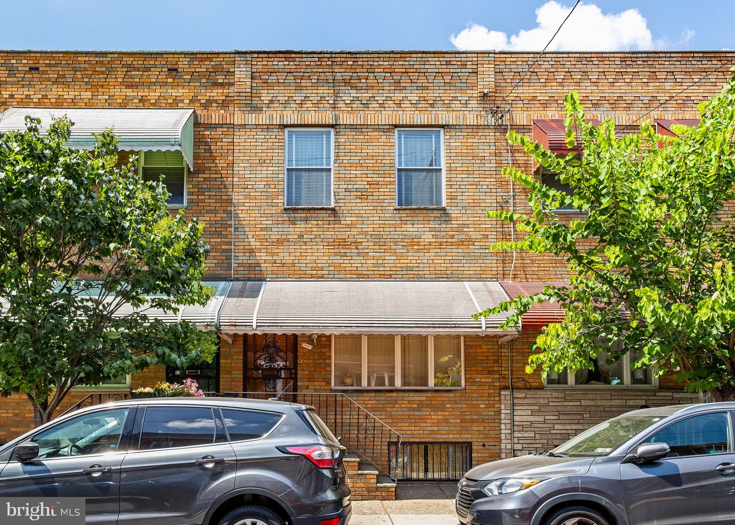 2320 S 10th St Property Photo 1