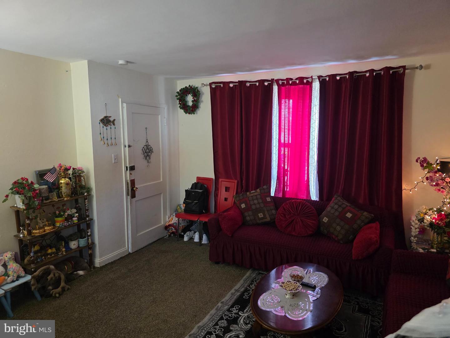 2711 Unruh Ave Property Photo 4