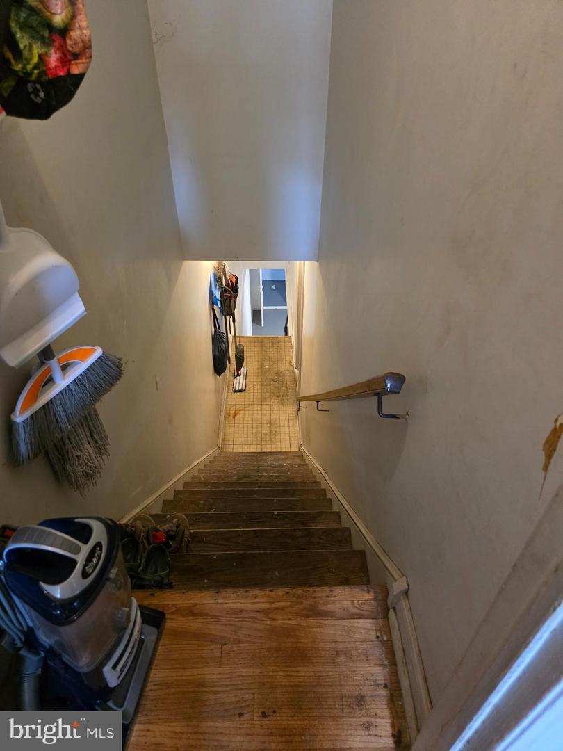 2711 Unruh Ave Property Photo 18