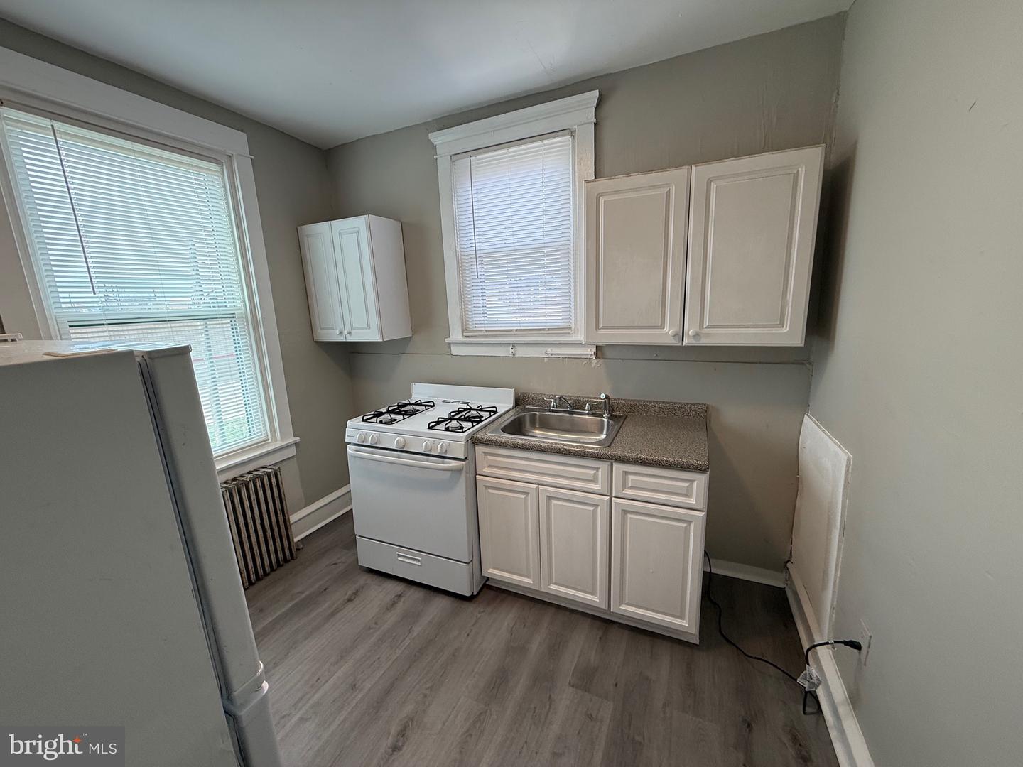 1945 W Hunting Park Ave #4 Property Photo 12
