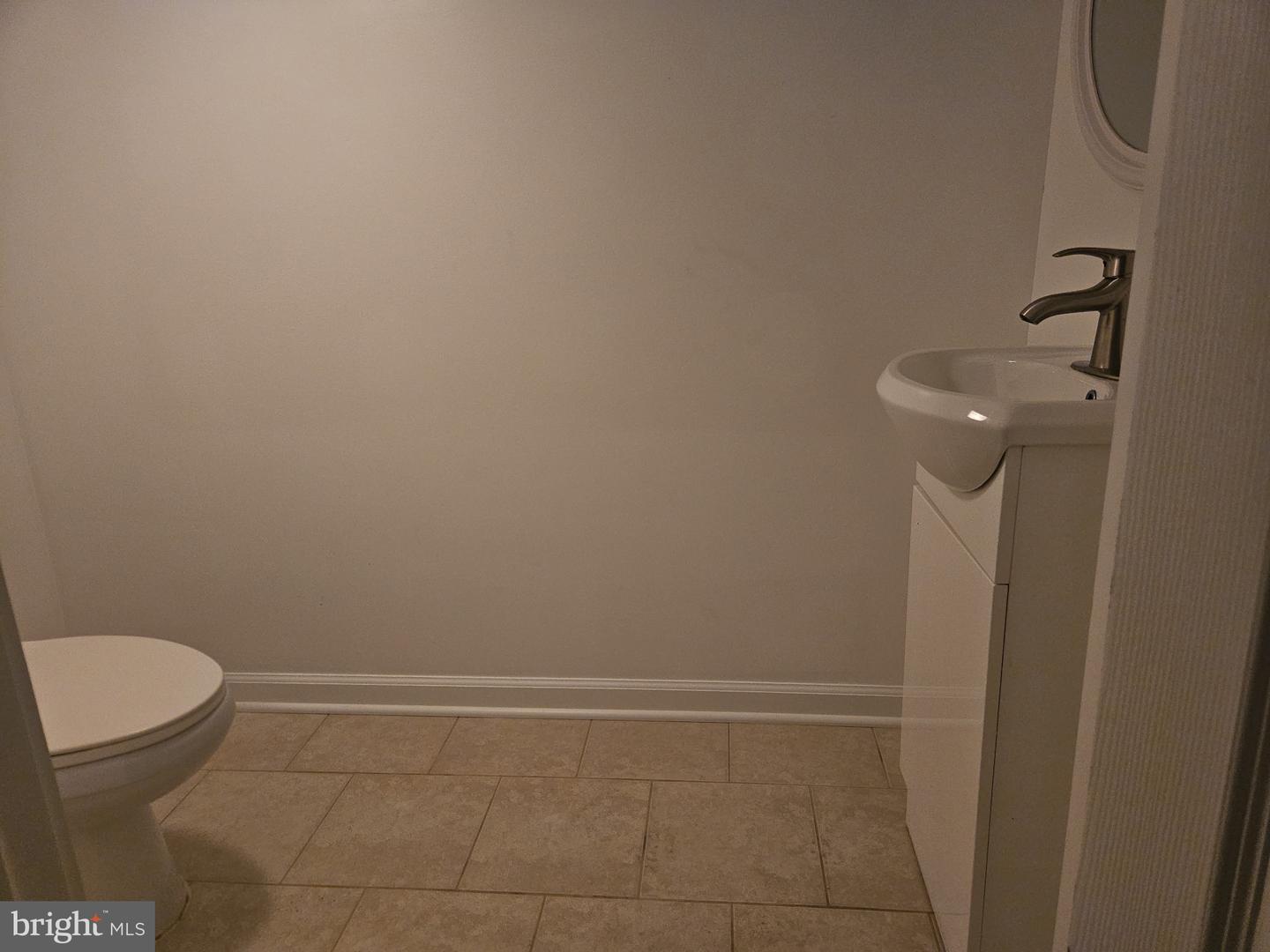 1438 S Colorado St Property Photo 4