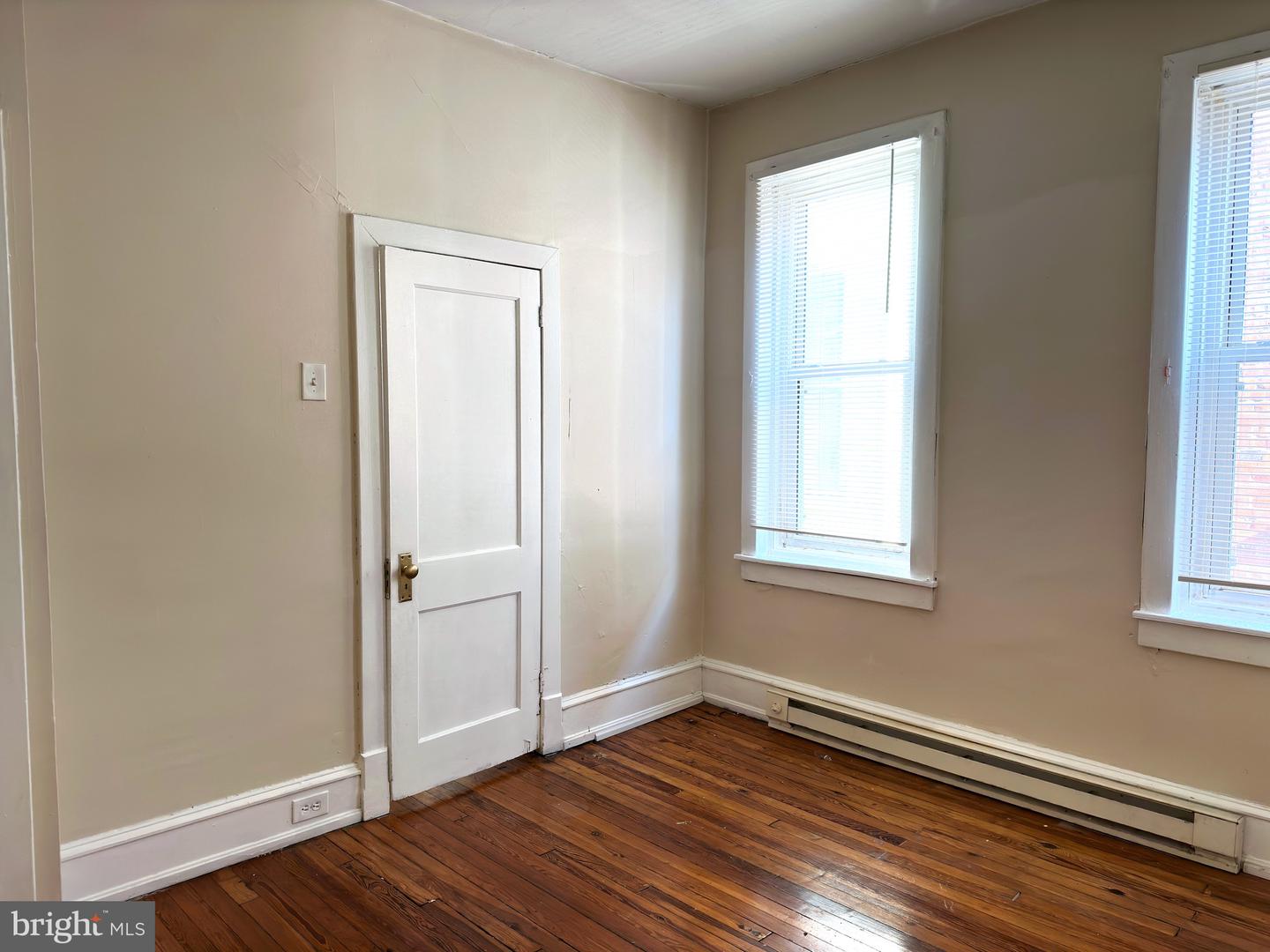 5418 Walnut St Property Photo 5