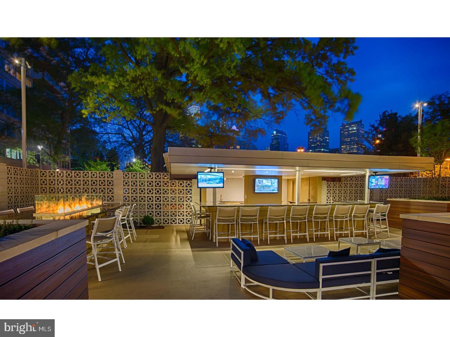 2200 Benjamin Franklin Pkwy #1b-e1806 Property Photo 12