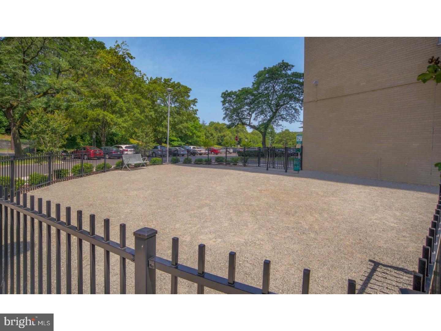 2200 Benjamin Franklin Pkwy #1b-e1806 Property Photo 15