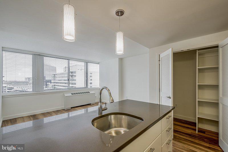 2200 Benjamin Franklin Pkwy #1b-e1806 Property Photo 18