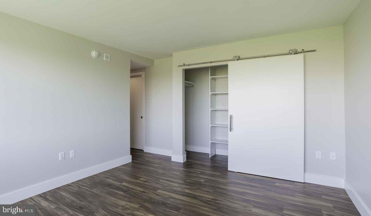 2200 Benjamin Franklin Pkwy #2b-e1014 Property Photo 5