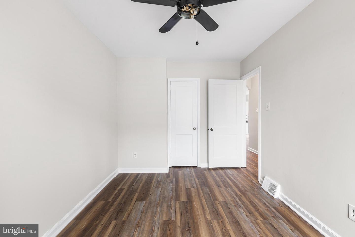 6803 Algard St Property Photo 16