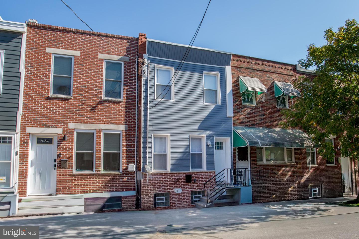 1847 Hoffman St Property Photo 38