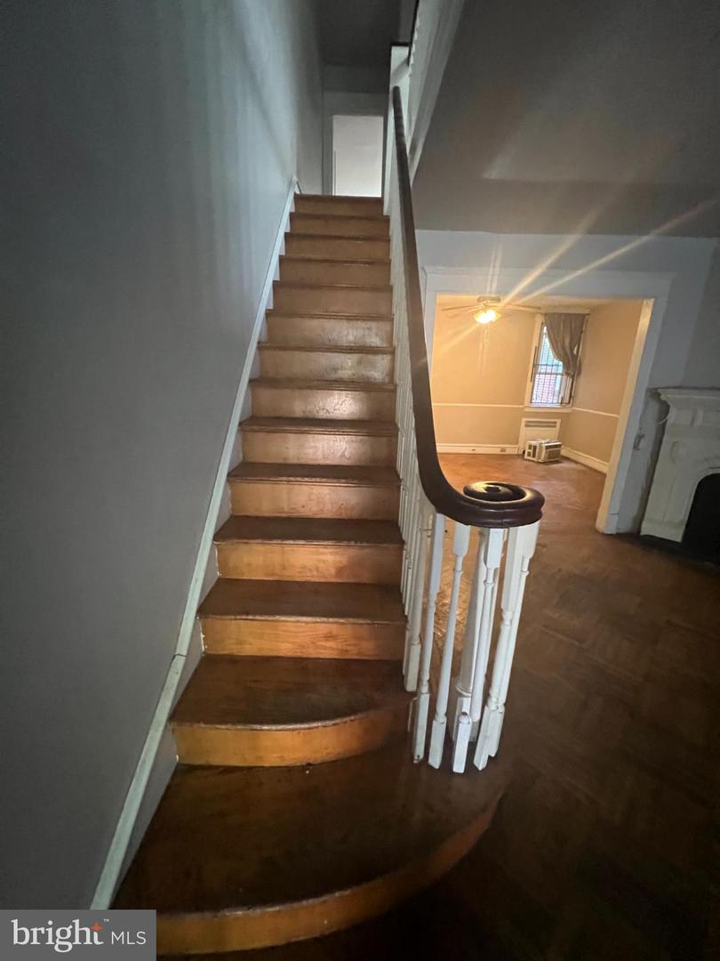 5622 N Uber St Property Photo 11