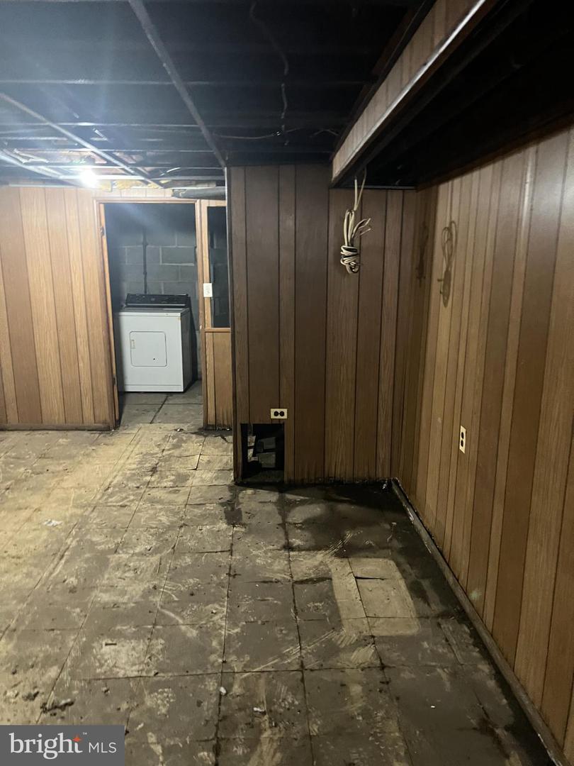 5622 N Uber St Property Photo 30