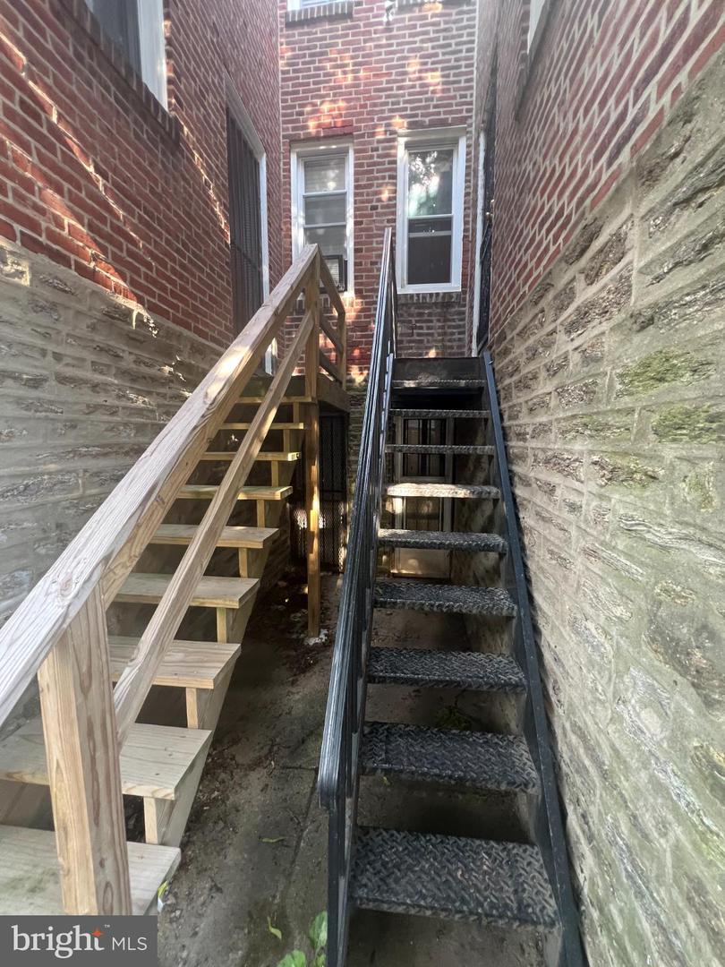 5622 N Uber St Property Photo 34
