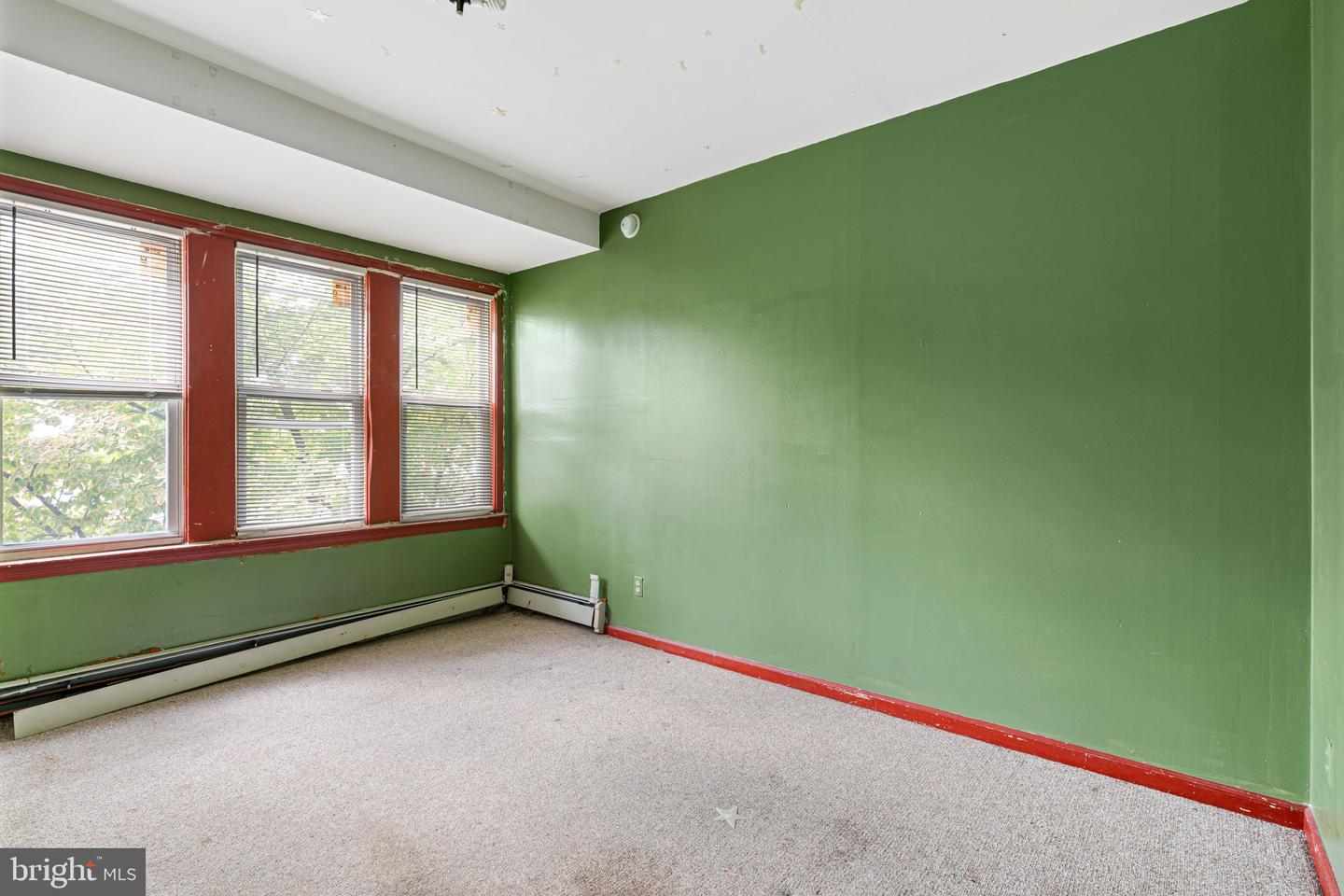 6452 Lansdowne Ave Property Photo 32