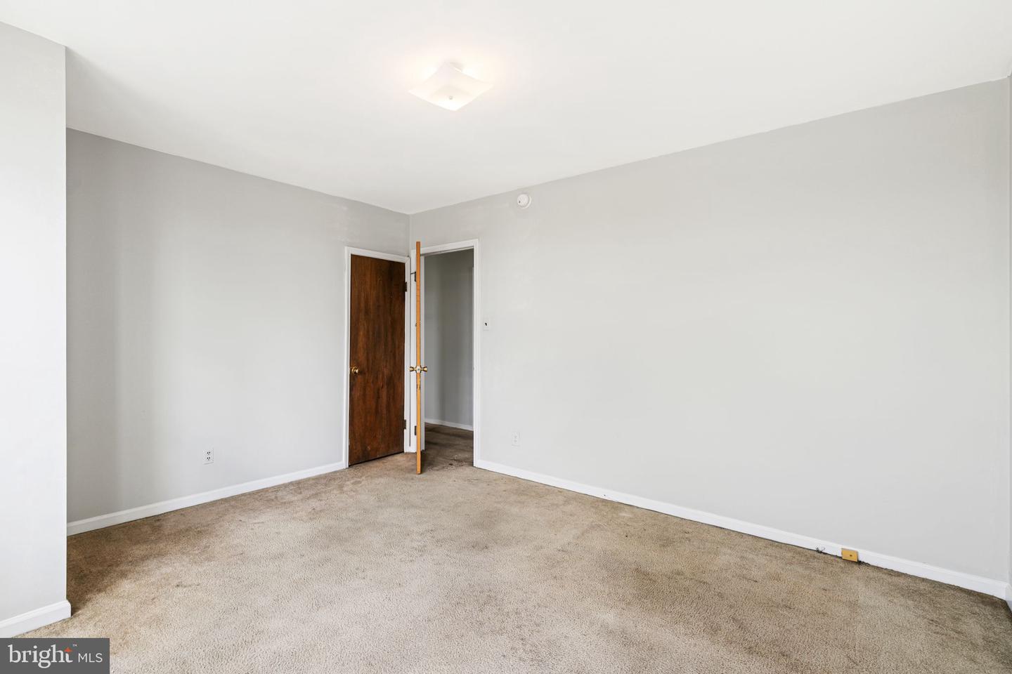 6452 Lansdowne Ave Property Photo 41