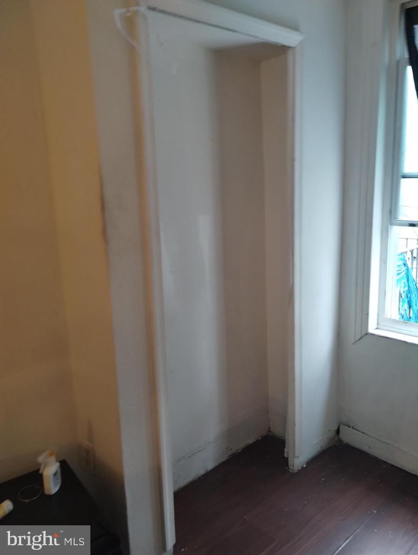 3450 Tampa St Property Photo 5