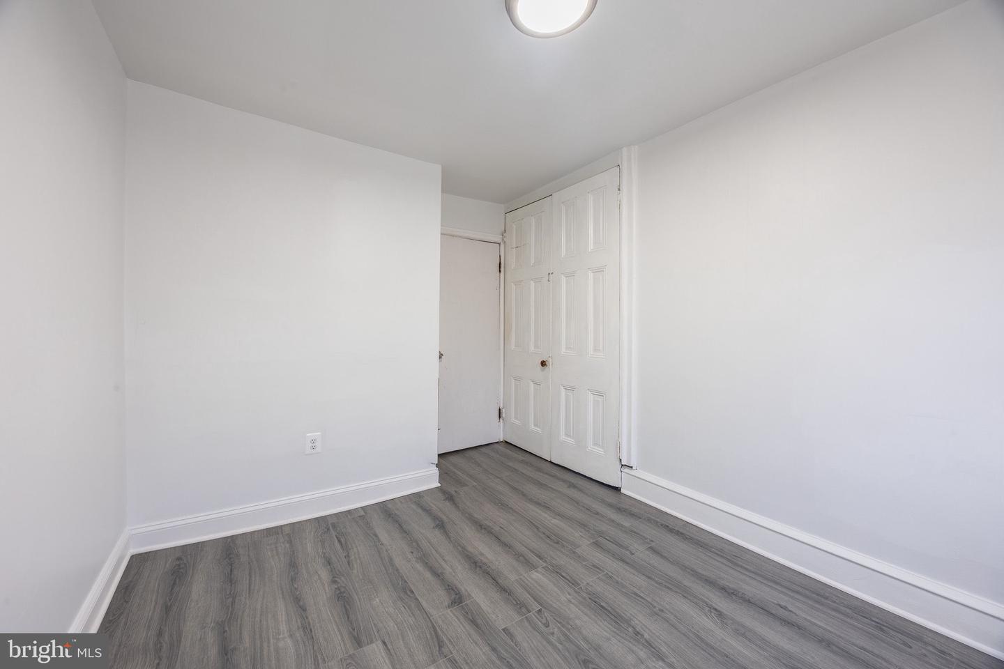 1731 S Chadwick St Property Photo 21