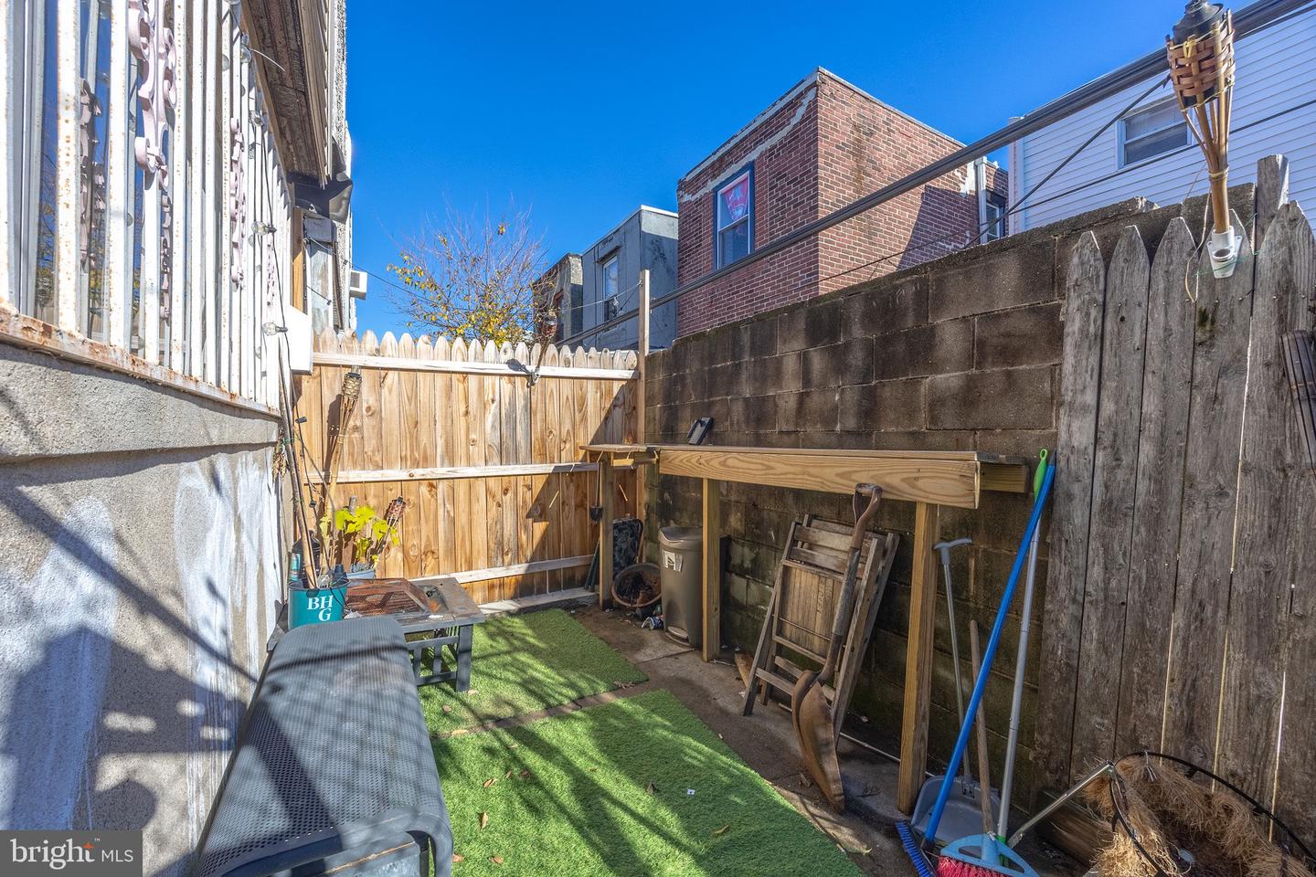1731 S Chadwick St Property Photo 33