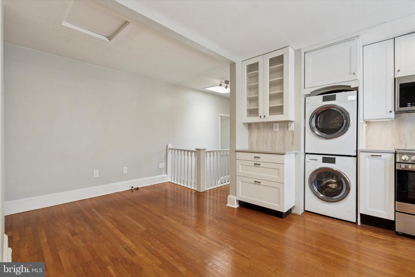 124 E Chestnut Hill Ave Property Photo 5