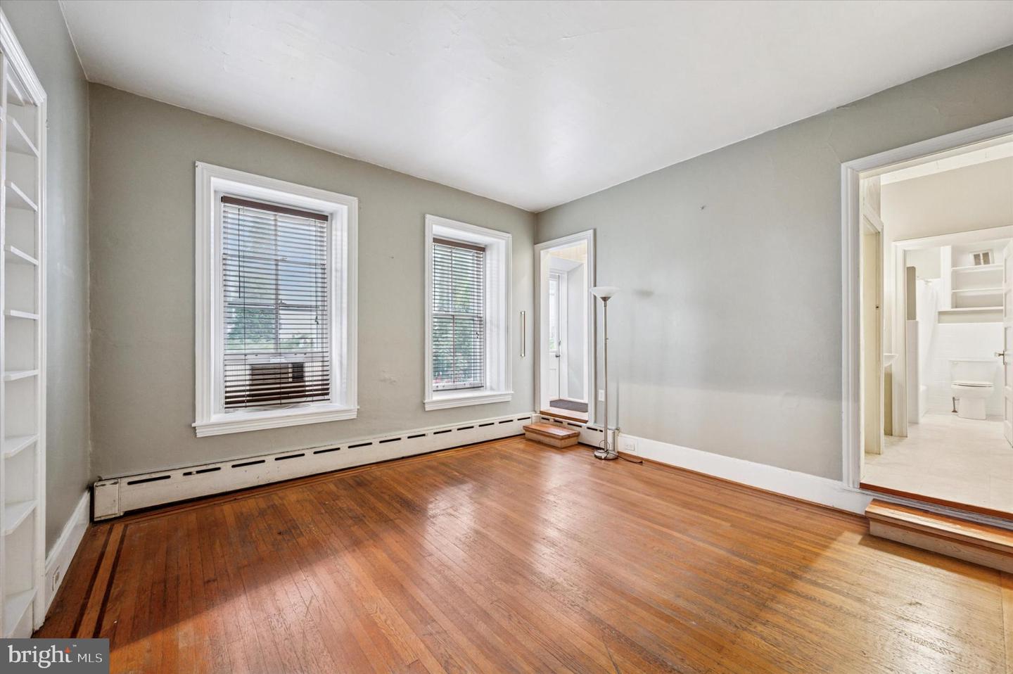 116 E Chestnut Hill Ave Property Photo 25