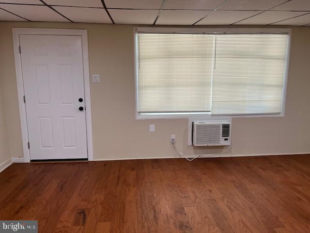 6420 Guyer Ave Property Photo 4