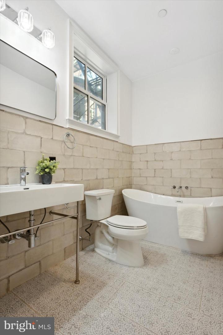 1716 Spruce St #3 Property Photo 19