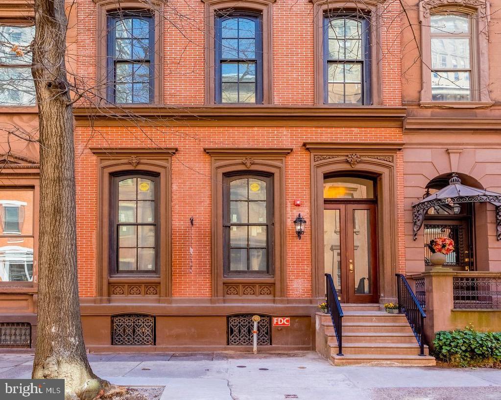 1716 Spruce St #4 Property Photo 1
