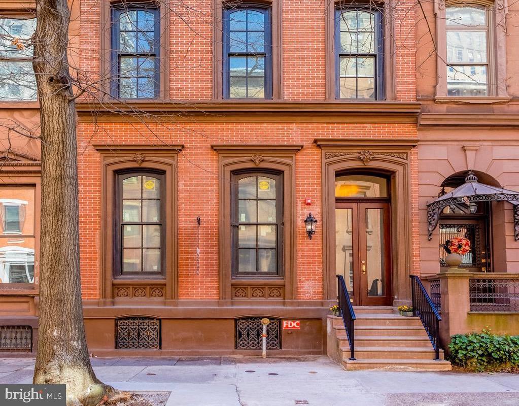 1716 Spruce St #8 Property Photo 1