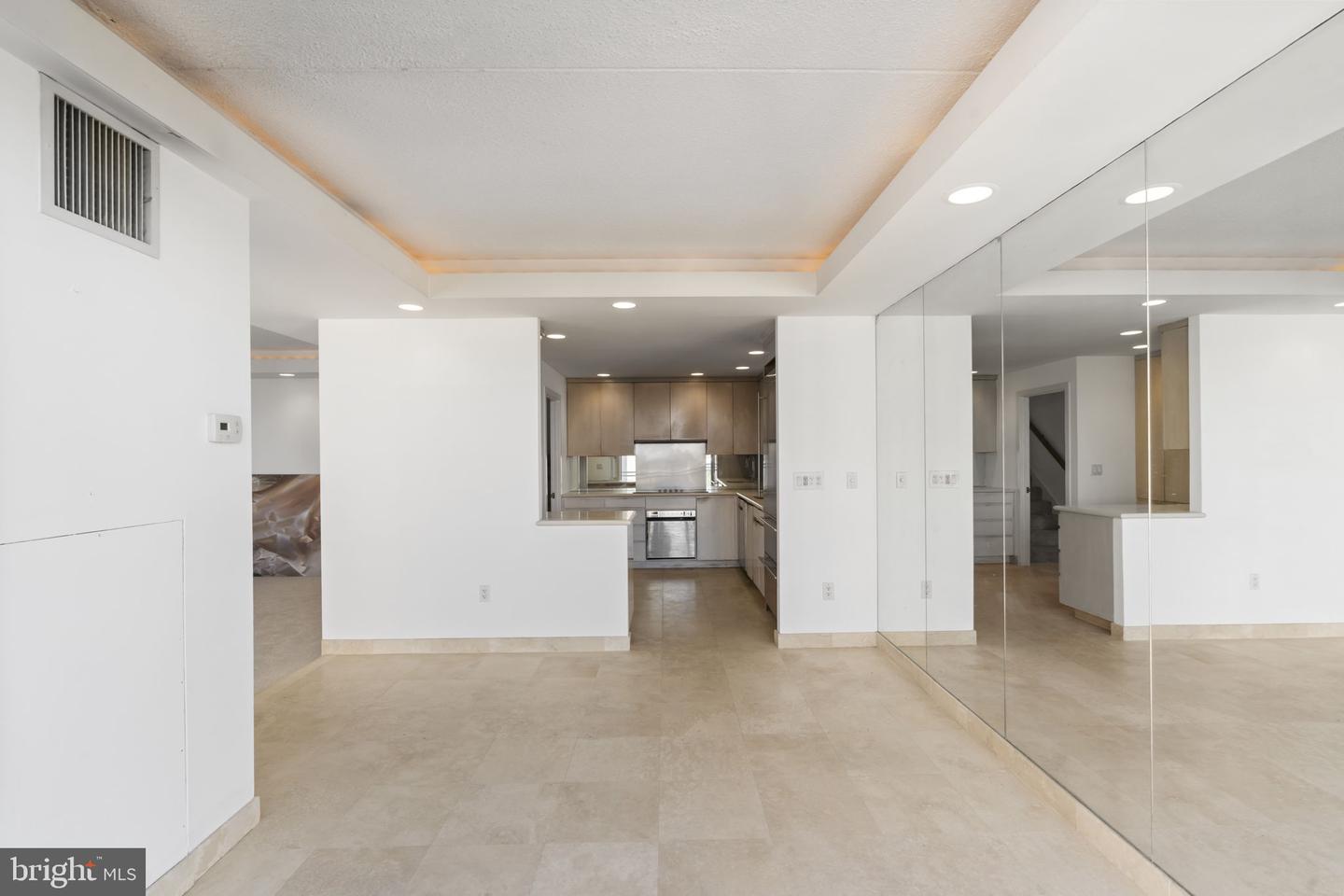 2301 Cherry St #5/6f Property Photo 12