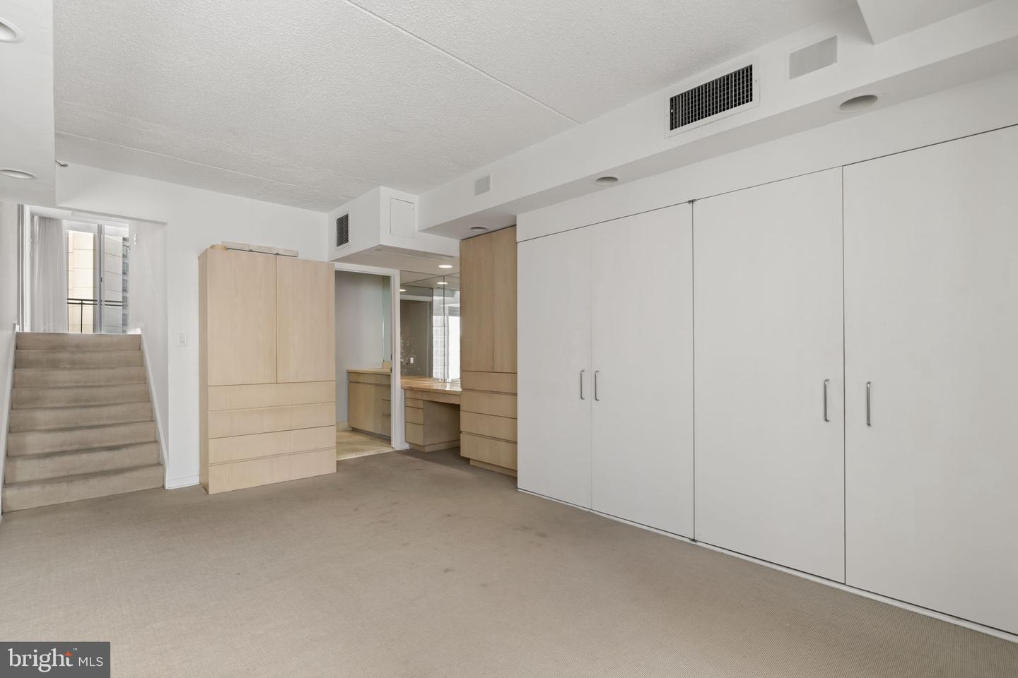 2301 Cherry St #5/6f Property Photo 20