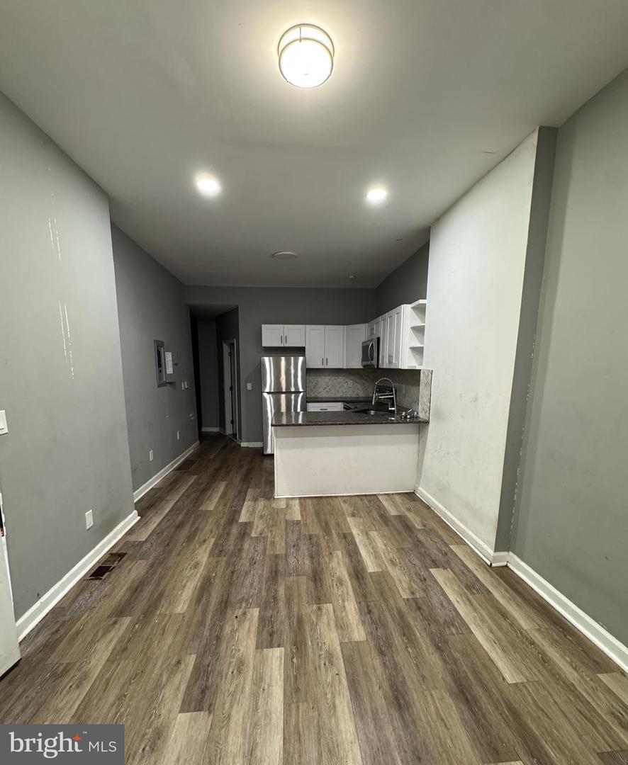 2928 Ridge Ave Property Photo 5