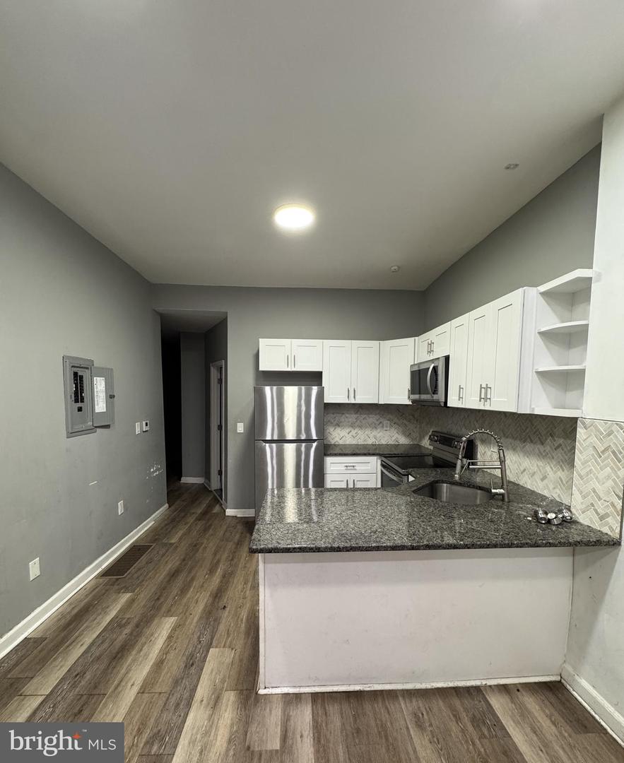 2928 Ridge Ave Property Photo 8