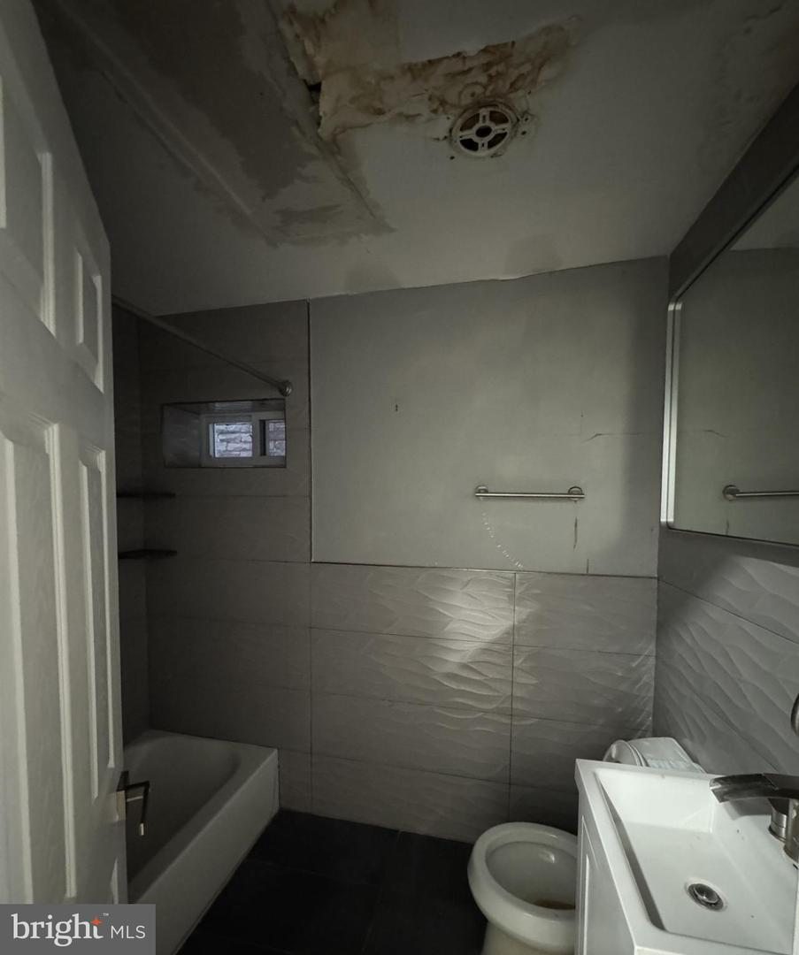 2928 Ridge Ave Property Photo 17