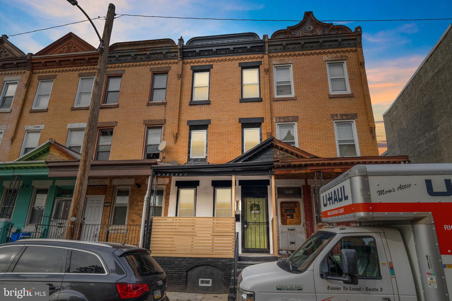 3147 Euclid Ave Property Photo 1
