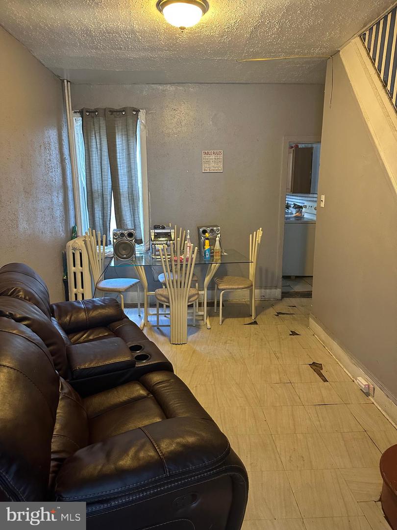 2841 Rosehill St Property Photo 36